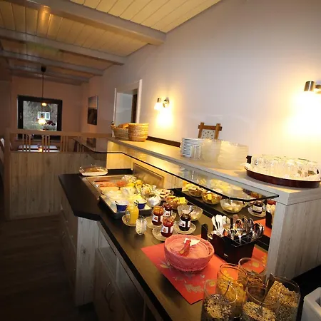 Garni Zur Post Hotel Utersum