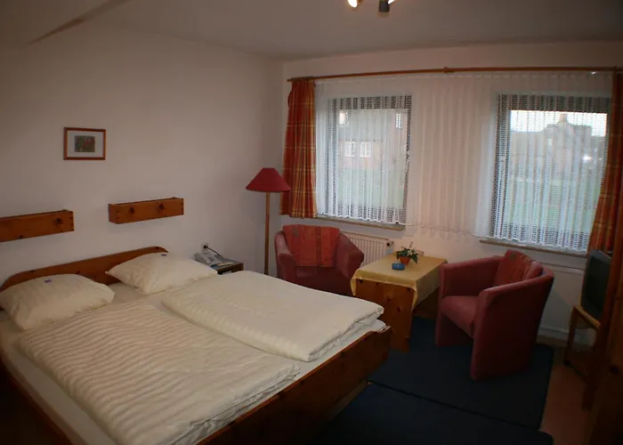 Garni Zur Post Utersum